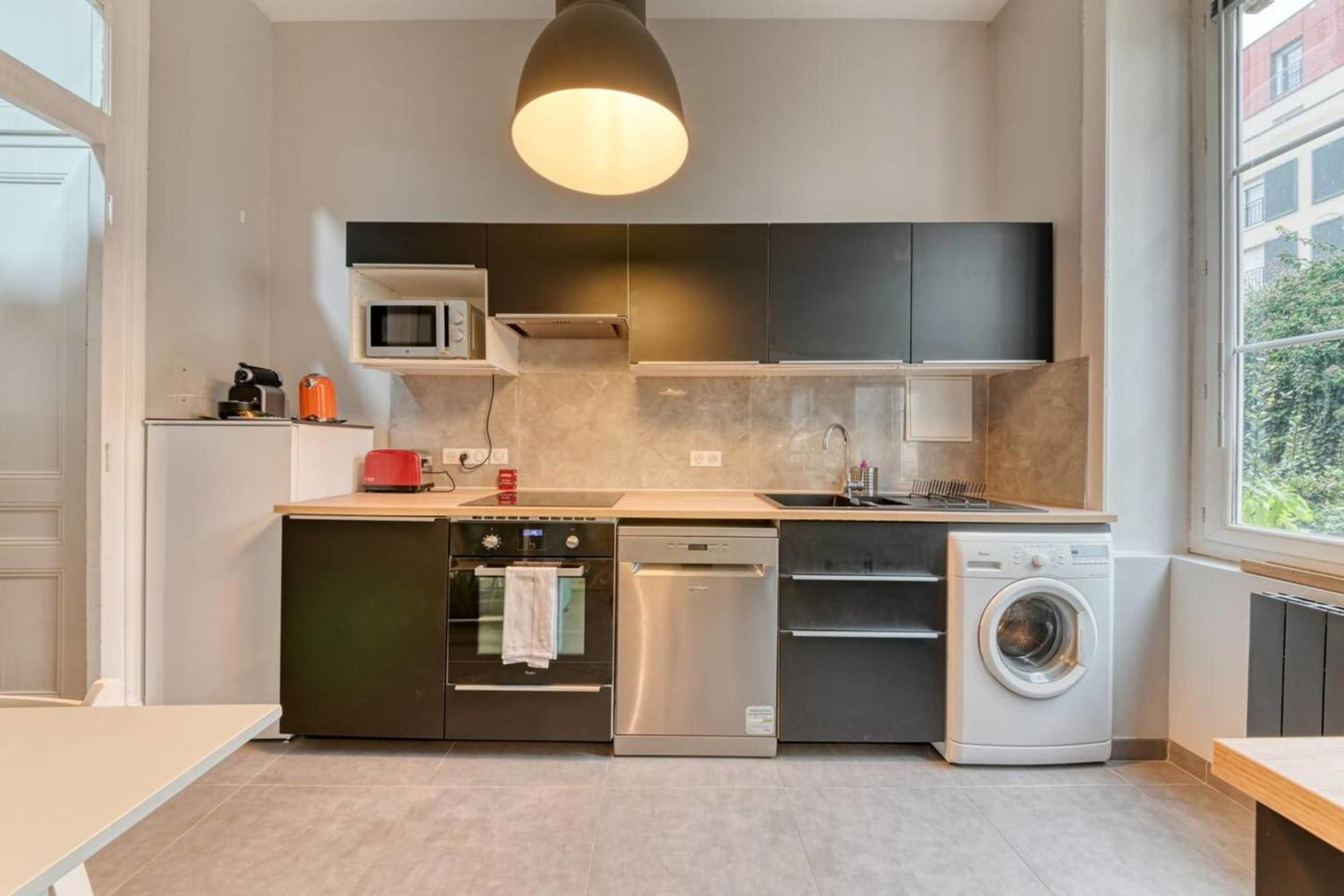 Le Garden City - Bel Appartement Avec Jardin Prive Вийёрбан Экстерьер фото